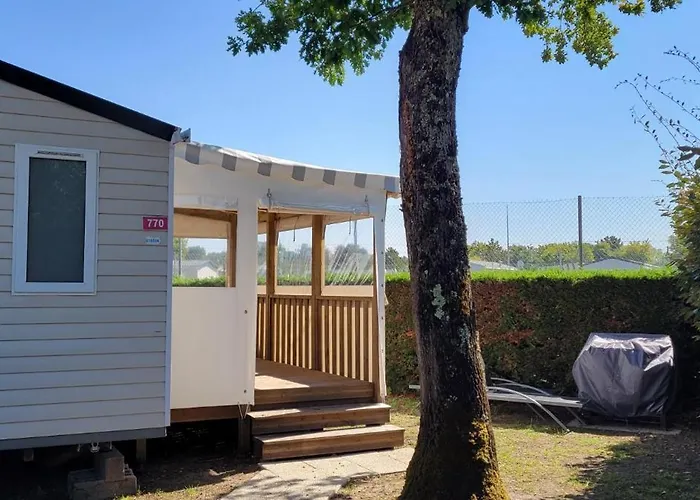 Mobil-Home 770 - Climatise - Les Charmettes * Ле-Мат